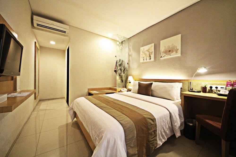 Hotel Anggrek Gandasari Bandung Zewnętrze zdjęcie