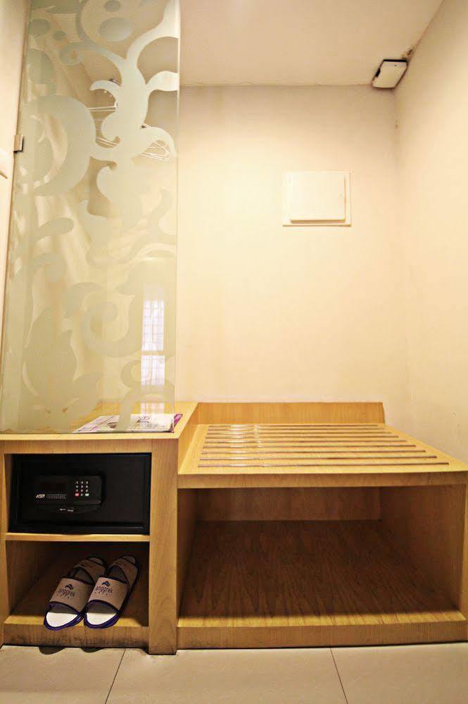 Hotel Anggrek Gandasari Bandung Zewnętrze zdjęcie
